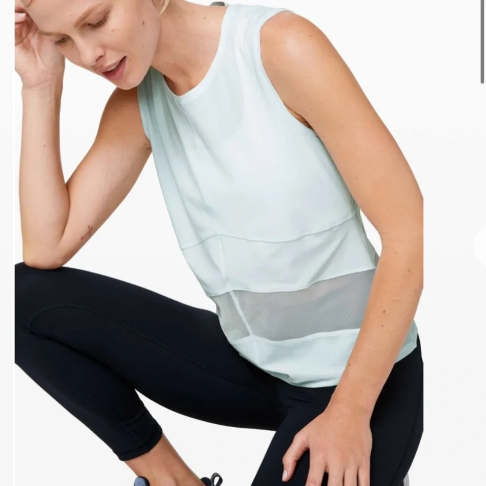 Lululemon Court Crush Tank Almost Blue Size 4